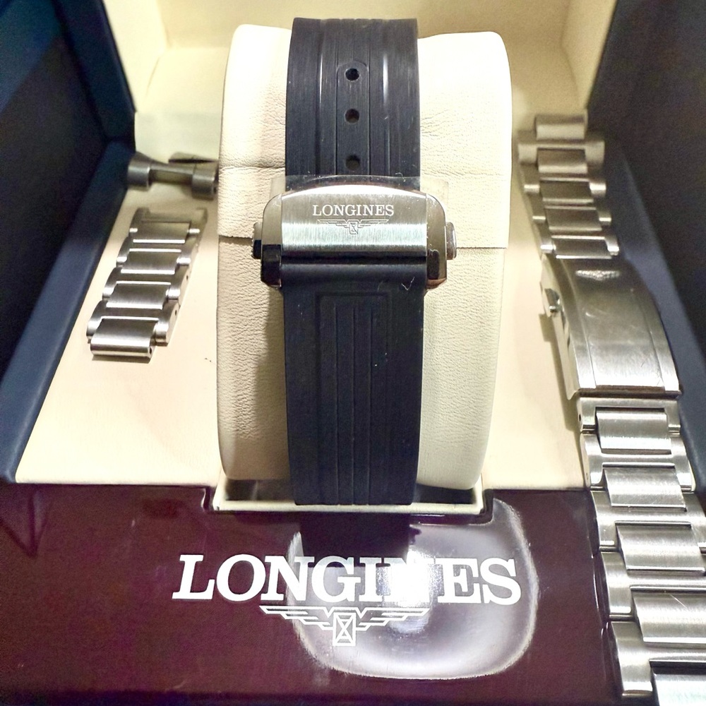 Longines HydroConquest GMT Date Black Mens Classic Watch - L3.790.4.56.6 - Picture 6 of 8